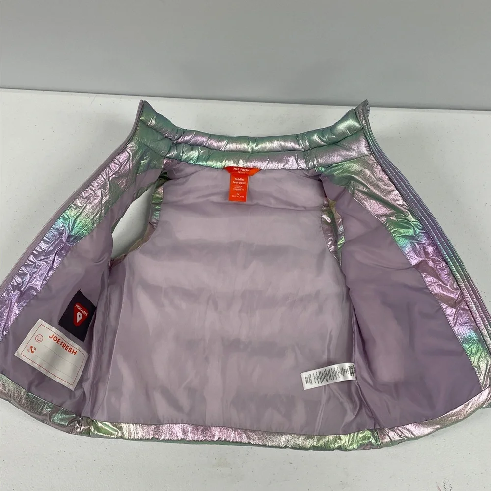 Toddler Iridescent Puffer Vest - Picture 3 of 6